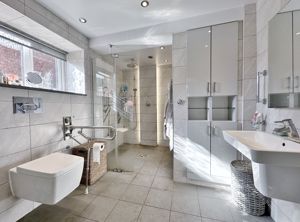 Photo 18- click for photo gallery